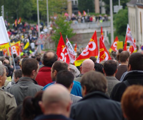 ASCII���Manifestation contre le projet de r�forme des retraites � Vannes.